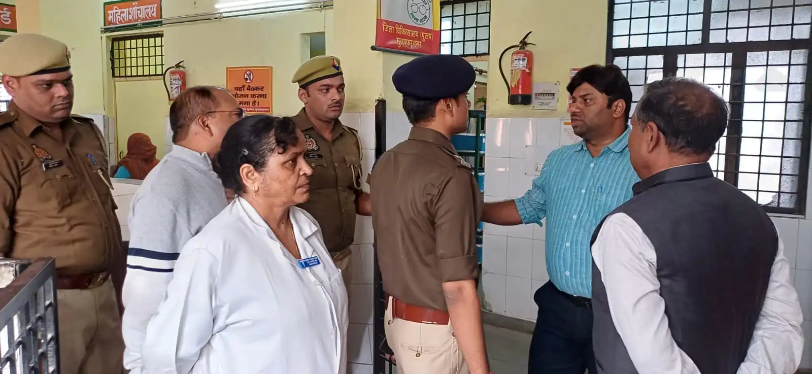 मुजफ्फरनगर जिला अस्पताल में अधिकारियों ने किया निरीक्षण
