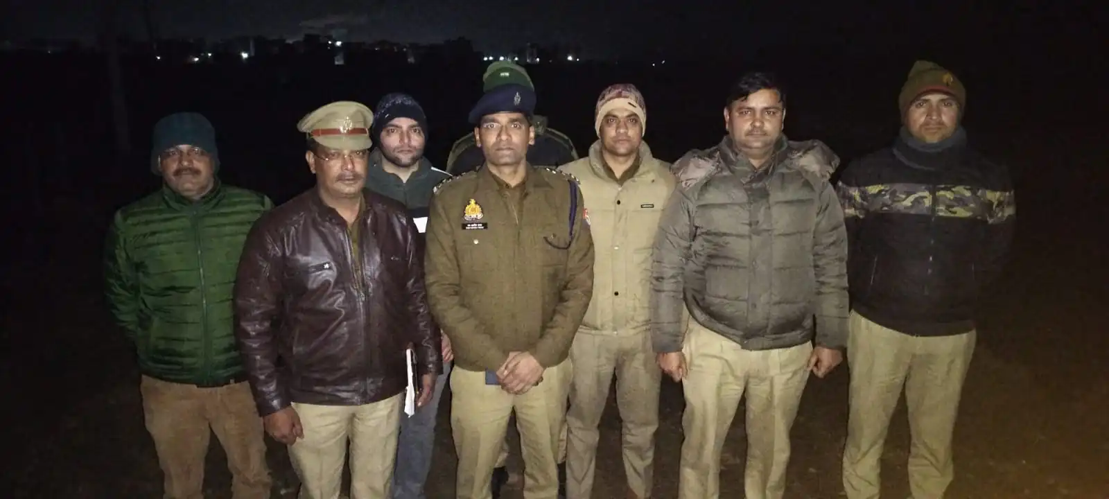मुज़फ्फरनगर- पुलिस और बदमाशों के बीच मुठभेड़, मोबाइल लुटेरा गोली लगने से घायल, साथी भी गिरफ्तार।