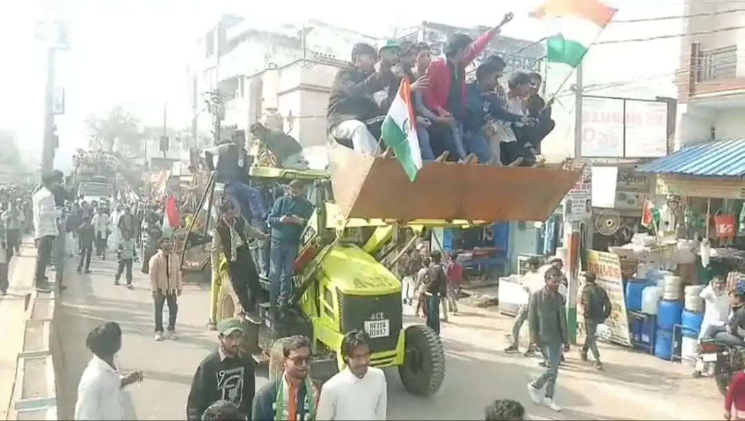 ​पुरकाजी में उमड़ा जनसैलाब: गणतंत्र दिवस पर निकला पश्चिम यूपी का सबसे बड़ा ट्रैक्टर मार्च